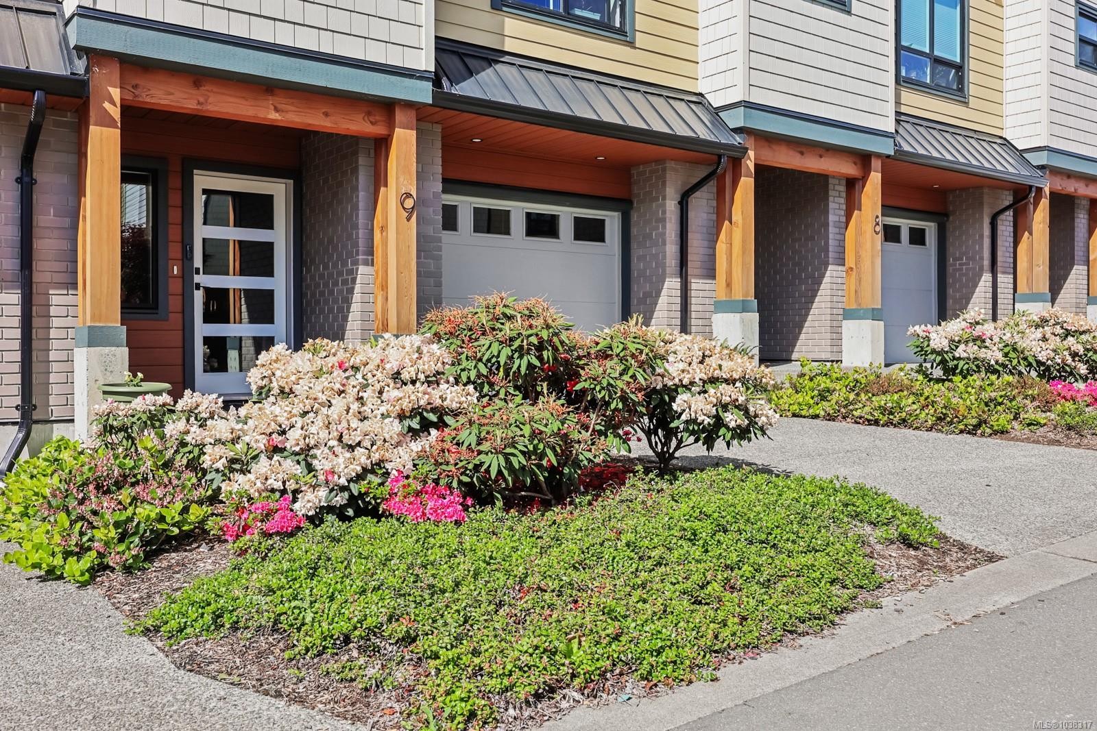 #9-356 14Th St, Courtenay, BC