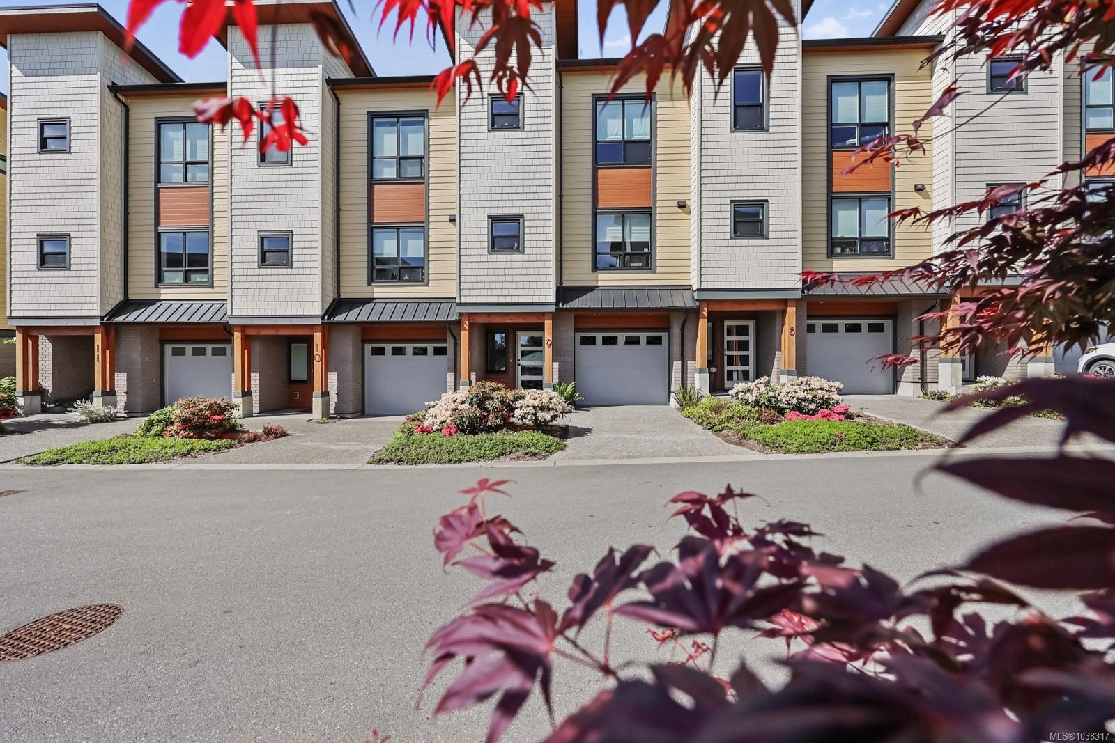 #9-356 14Th St, Courtenay, BC