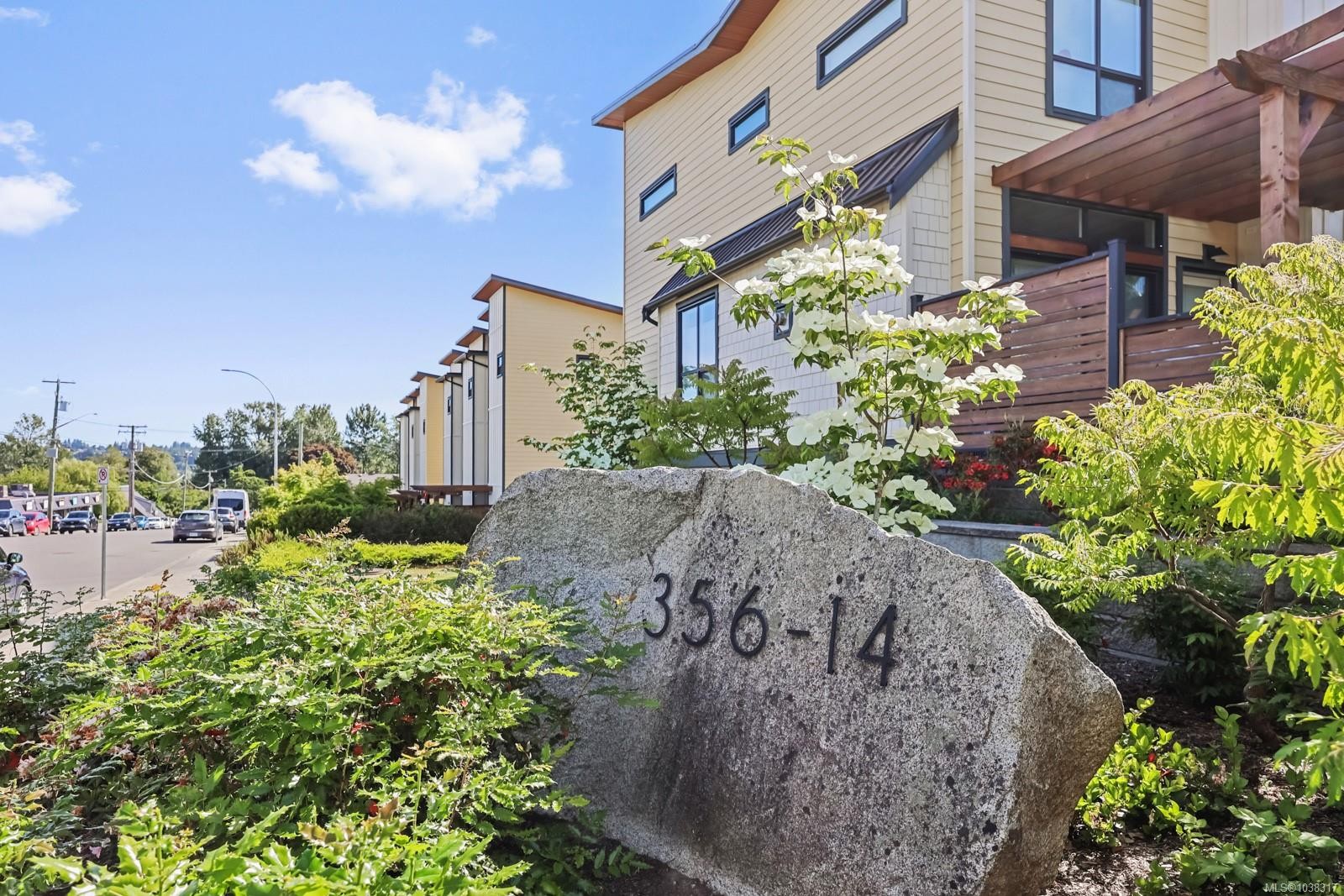 #9-356 14Th St, Courtenay, BC