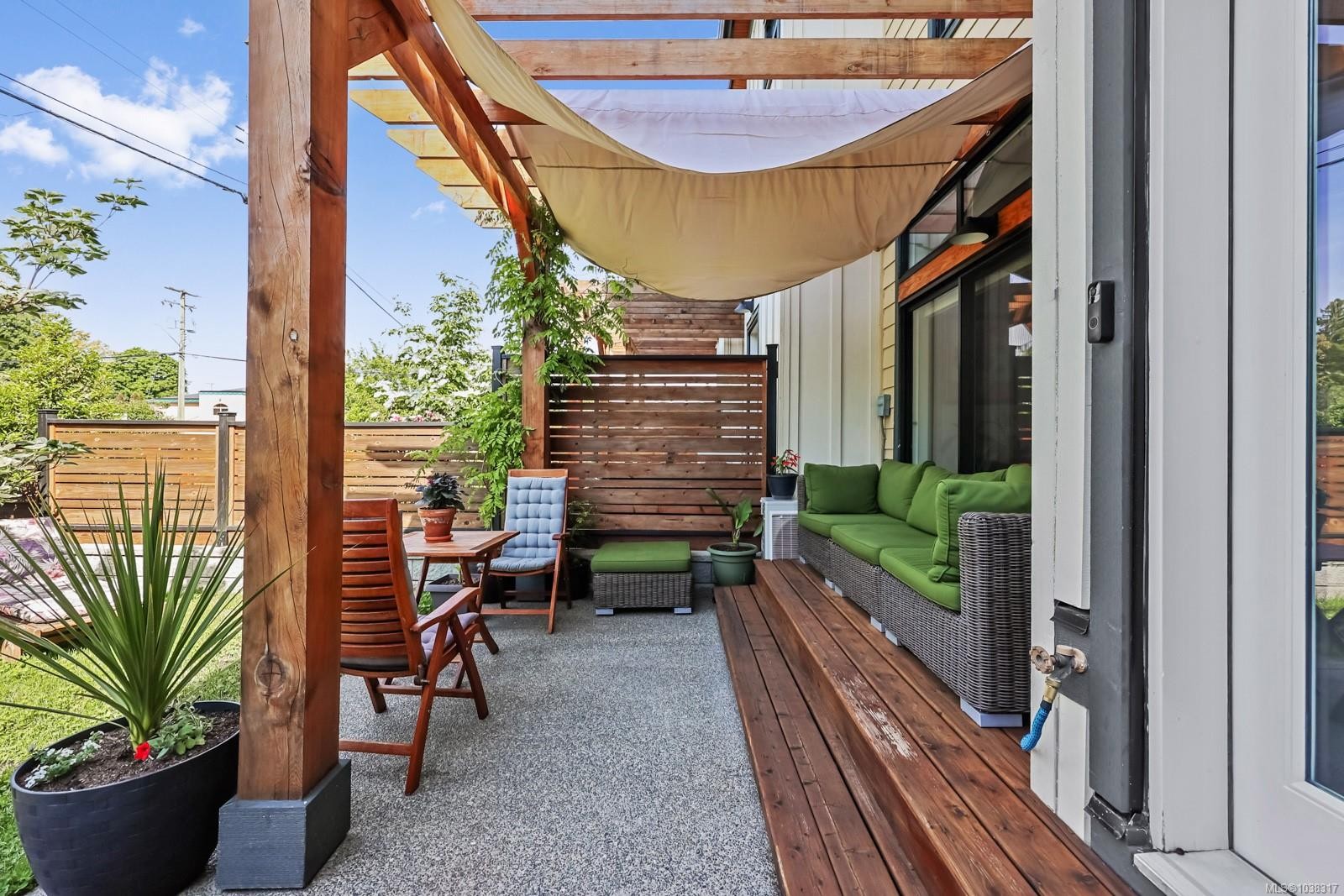 #9-356 14Th St, Courtenay, BC