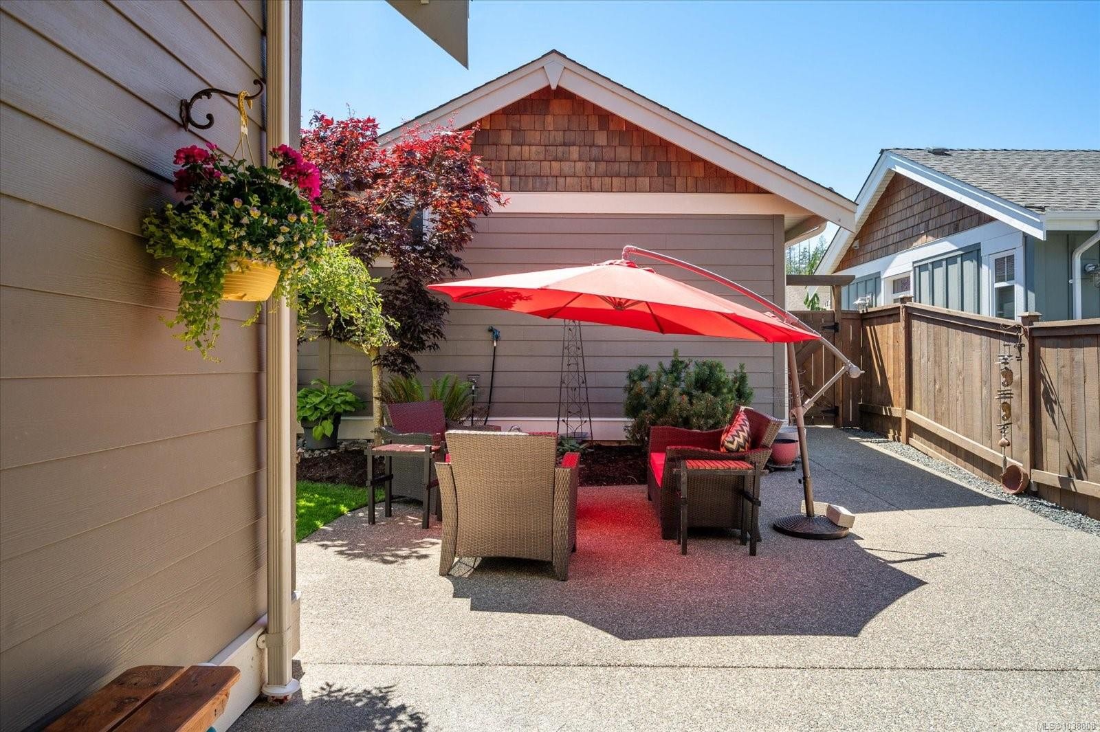 710 West Ridge Way, Qualicum Beach, BC