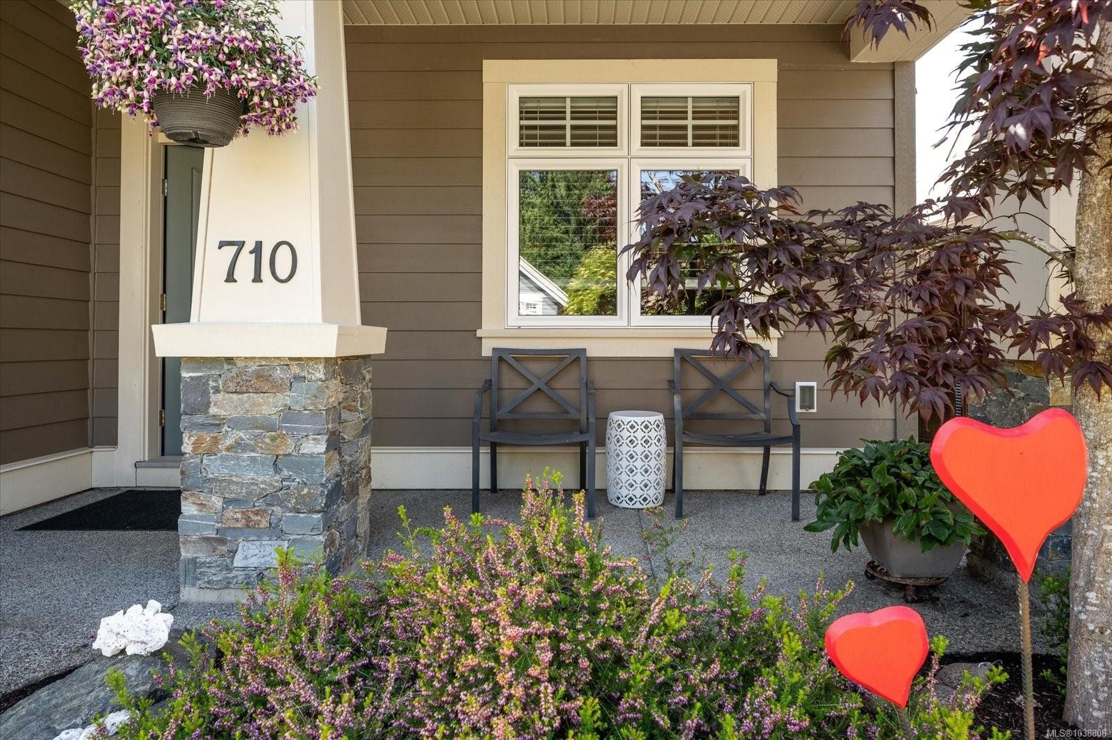710 West Ridge Way, Qualicum Beach, BC