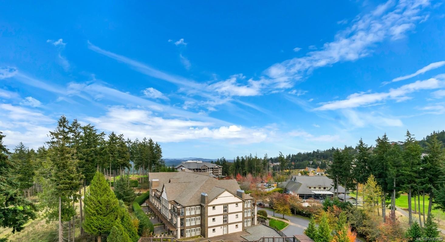 #802-1400 Lynburne Pl, Langford, BC