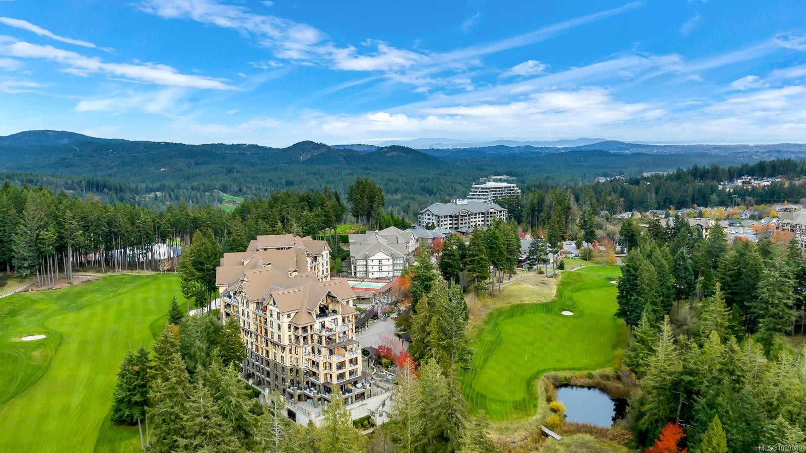 #802-1400 Lynburne Pl, Langford, BC