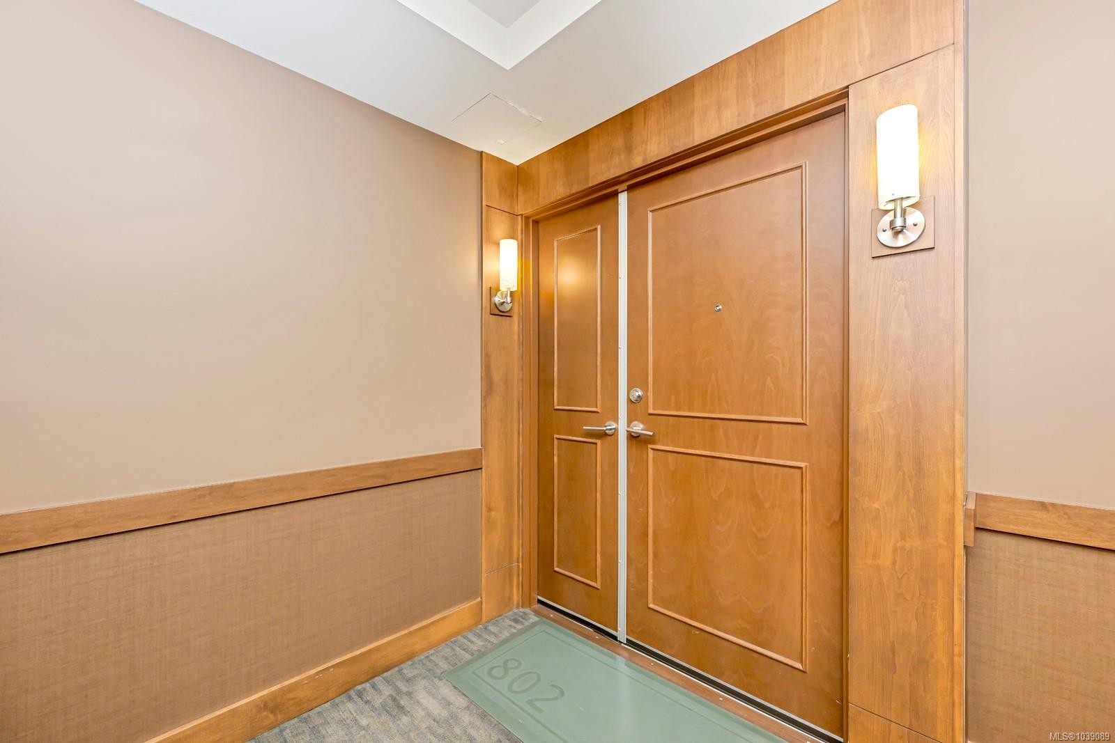 #802-1400 Lynburne Pl, Langford, BC