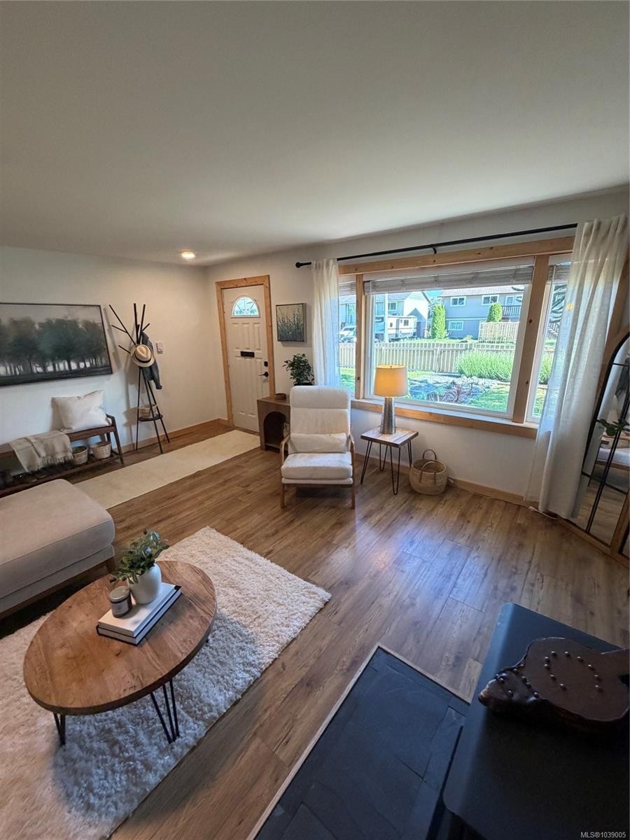 548 Nova St, Nanaimo, BC