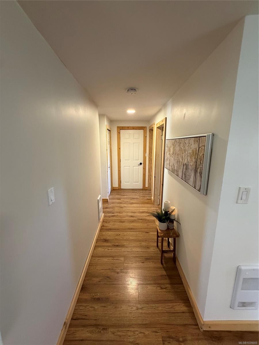 548 Nova St, Nanaimo, BC