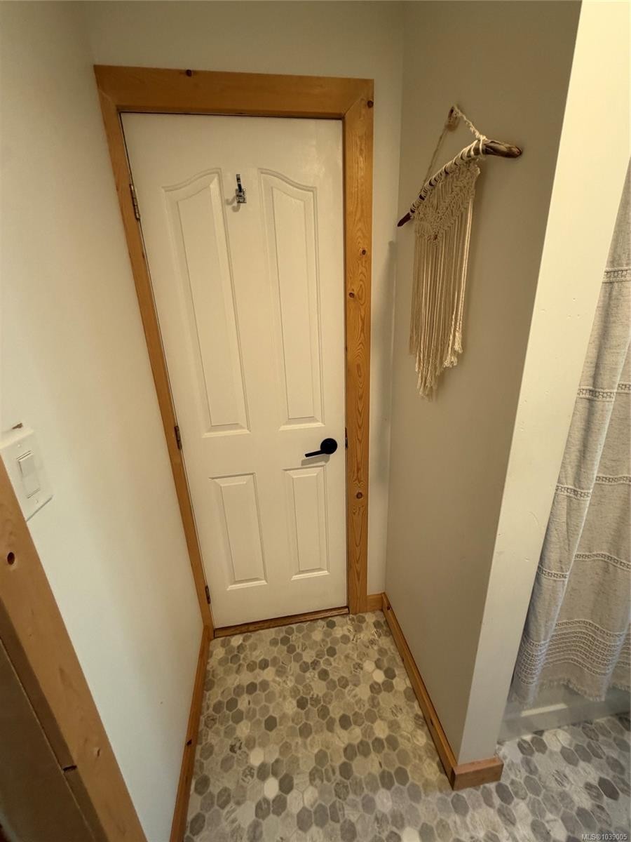 548 Nova St, Nanaimo, BC