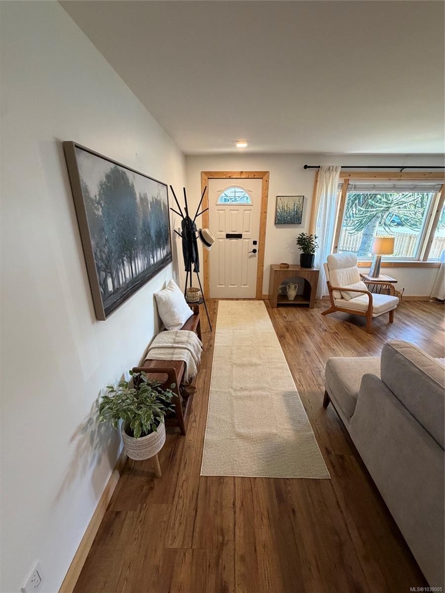 548 Nova St, Nanaimo, BC