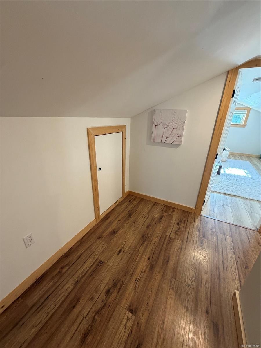 548 Nova St, Nanaimo, BC
