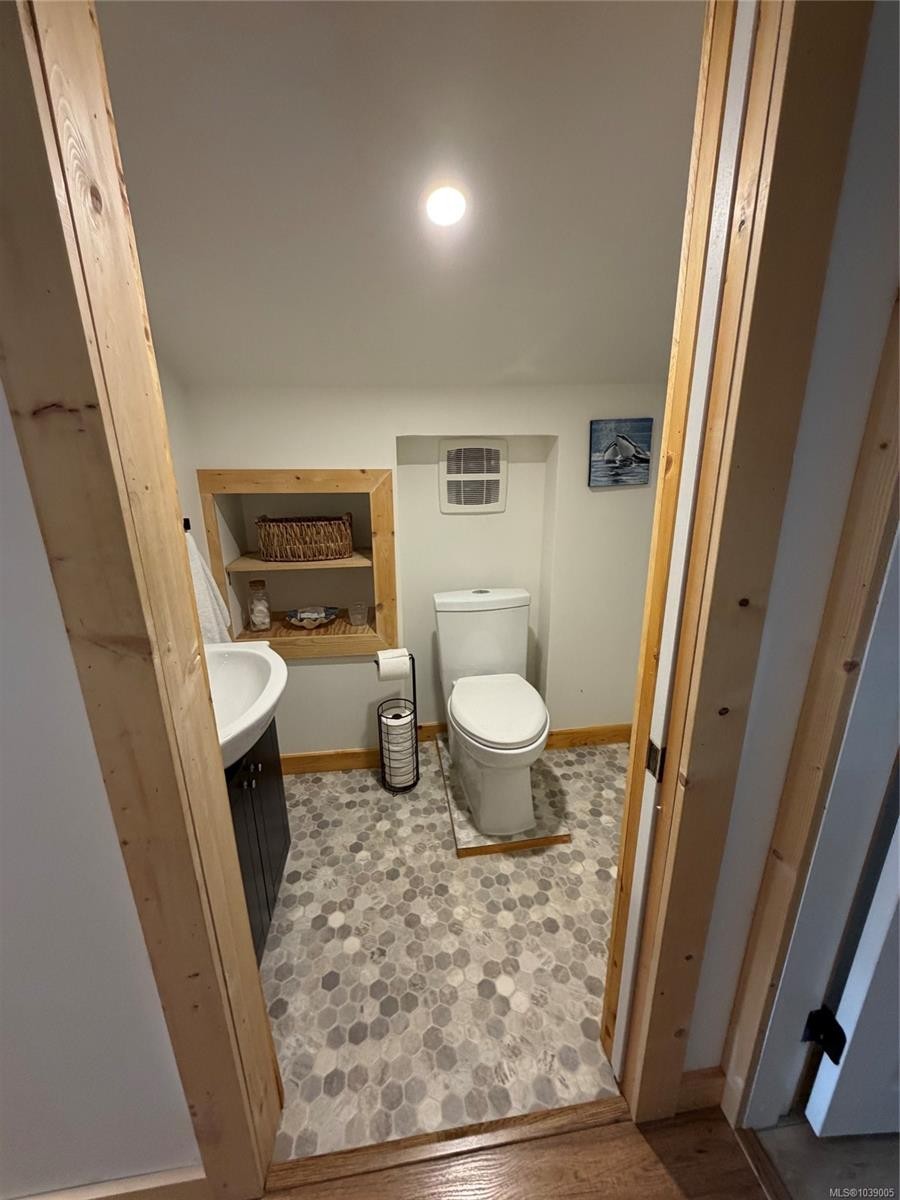 548 Nova St, Nanaimo, BC