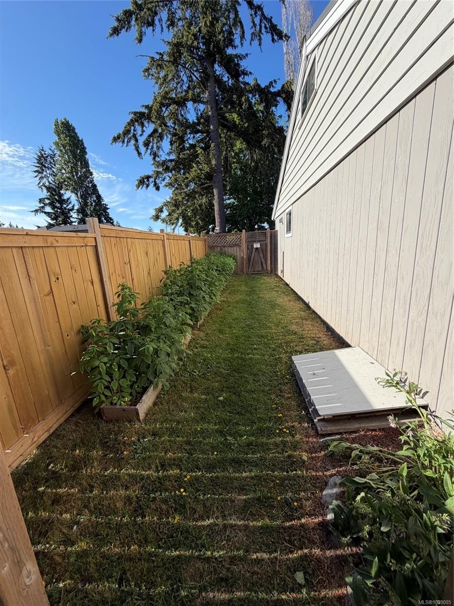 548 Nova St, Nanaimo, BC