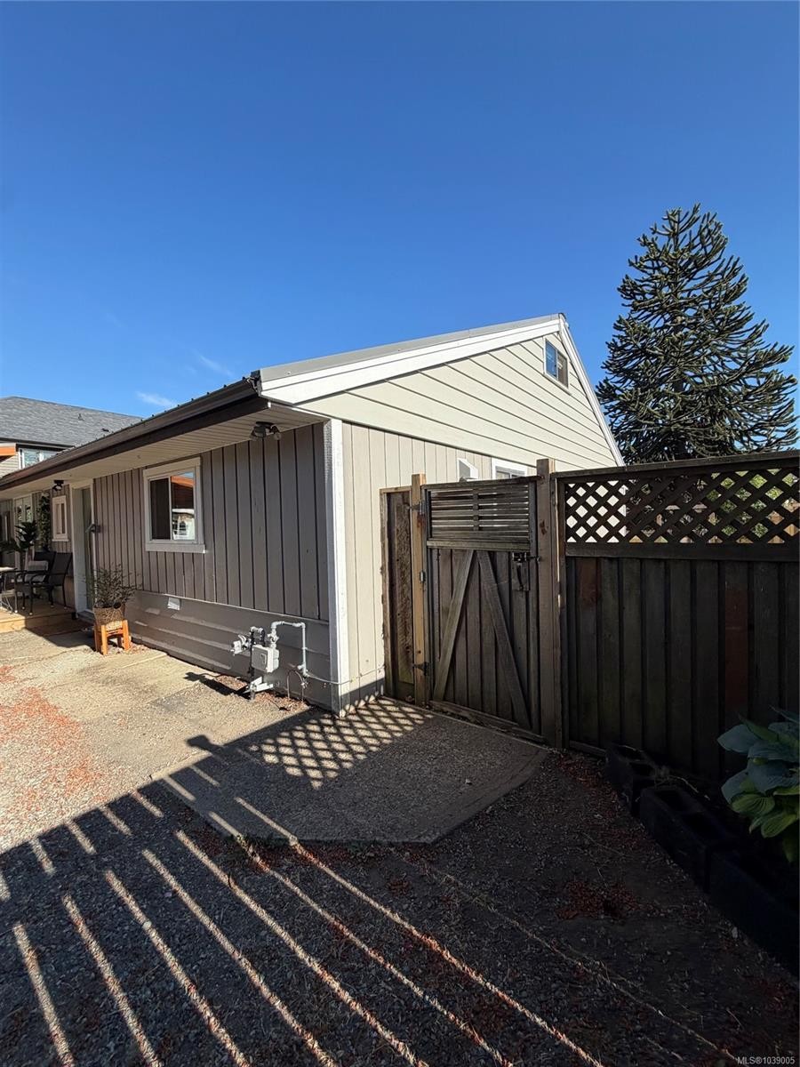 548 Nova St, Nanaimo, BC