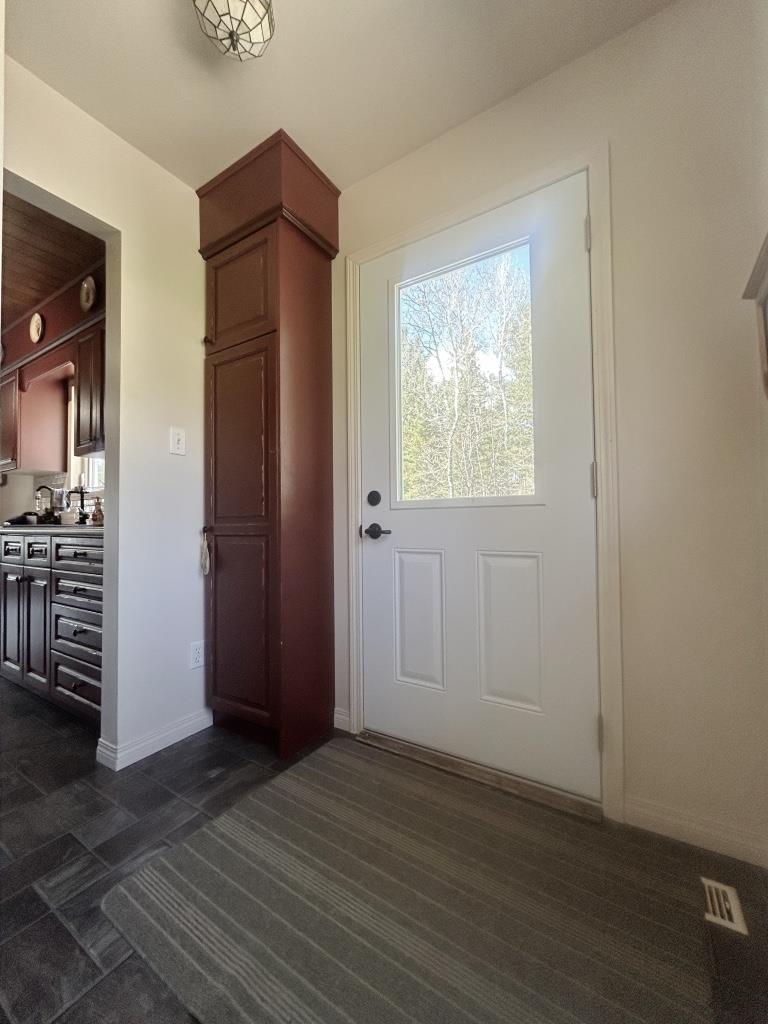 271 Japada Trail, Bears Pass, Rainy Lake - Fort Frances, ON