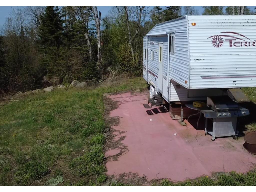 100 Lloyd Johnson Drive, Neebing, ON