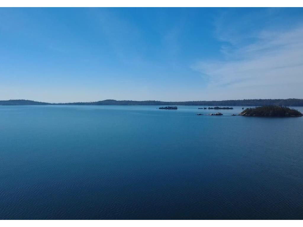 100 Lloyd Johnson Drive, Neebing, ON