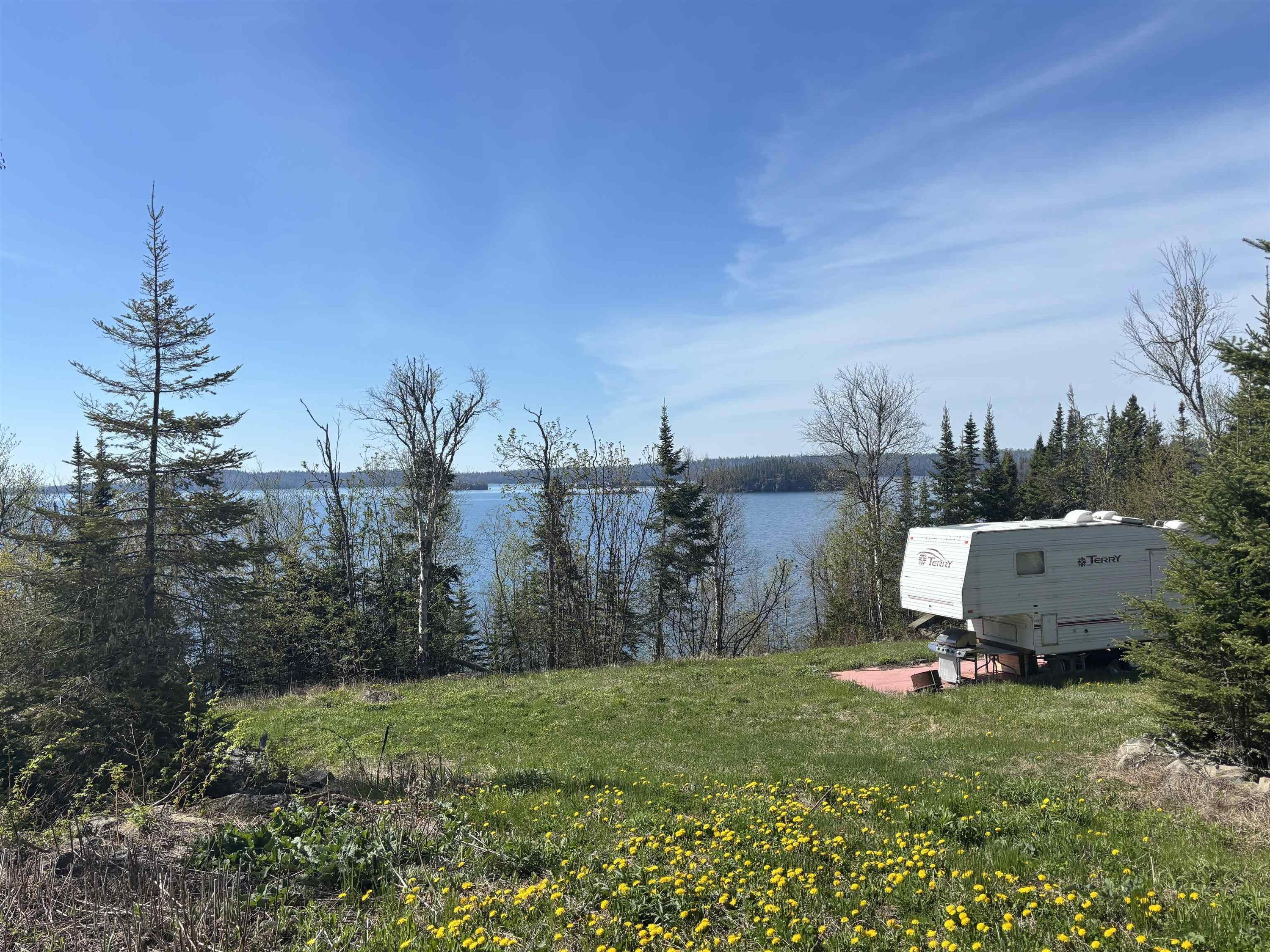 100 Lloyd Johnson Drive, Neebing, ON