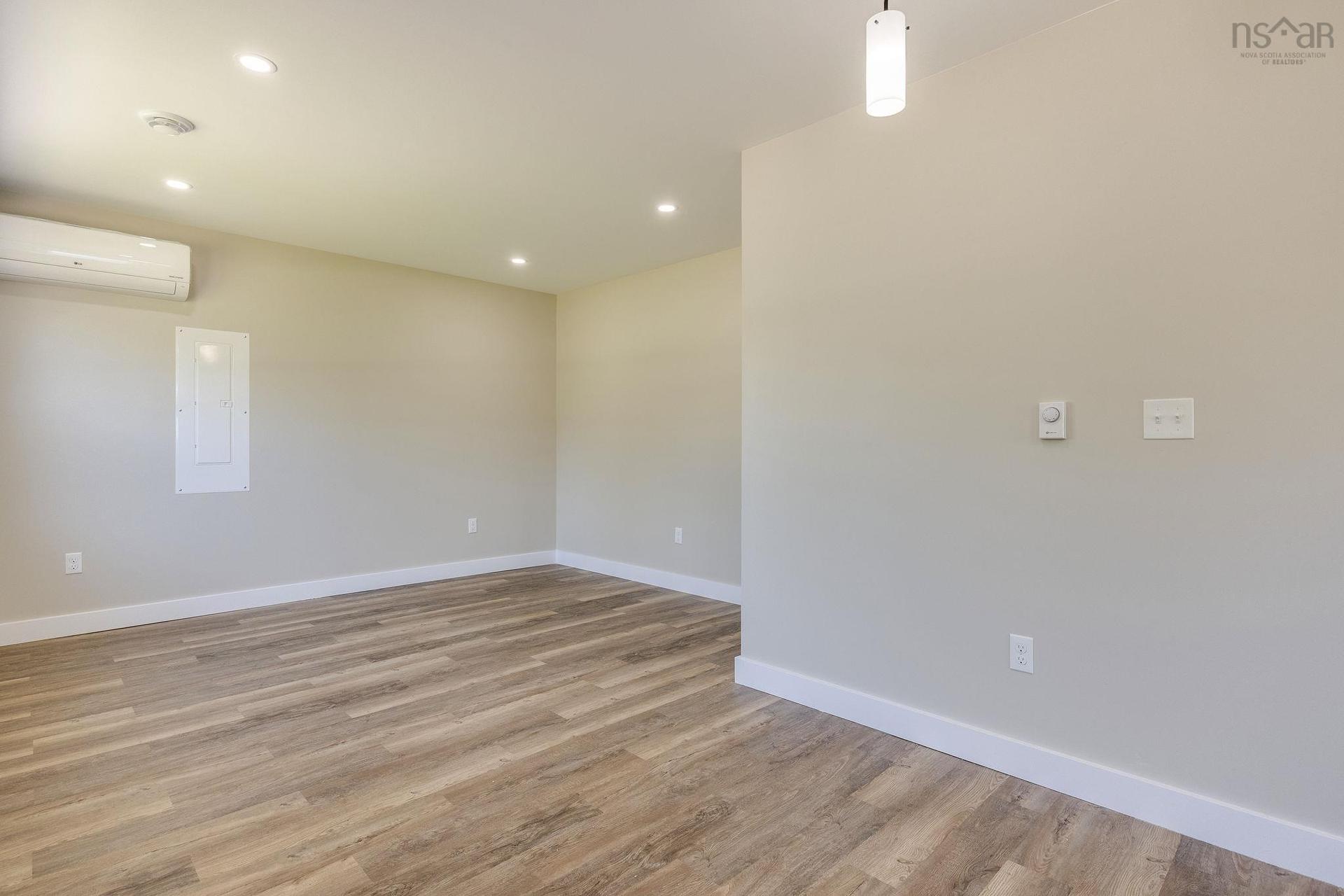 8622 201 Highway, Nictaux, NS - Indoor Photo Showing Other Room