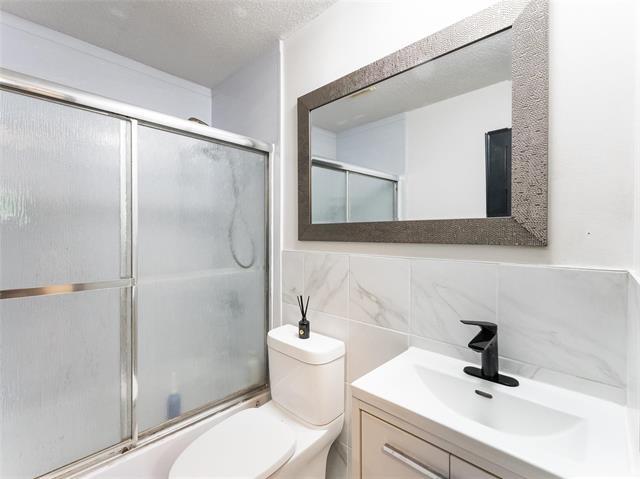 78 Metz St, Winnipeg, MB
