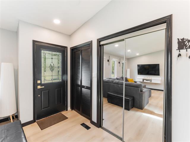 78 Metz St, Winnipeg, MB
