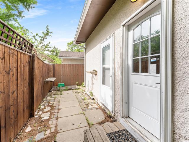 78 Metz St, Winnipeg, MB