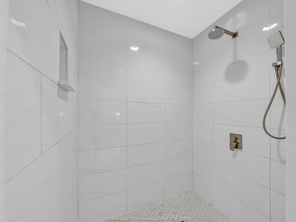 1465 Union Avenue, Kingsville, ON