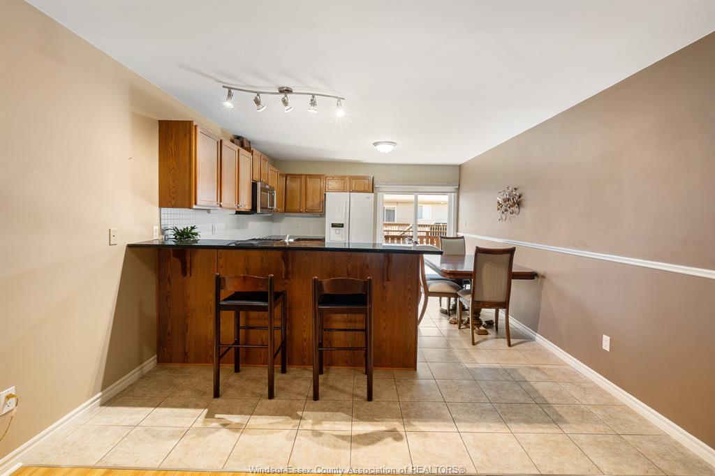 11827 Boulder Crescent, Windsor, ON