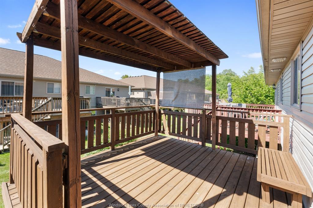 11827 Boulder Crescent, Windsor, ON