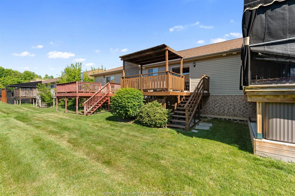 11827 Boulder Crescent, Windsor, ON
