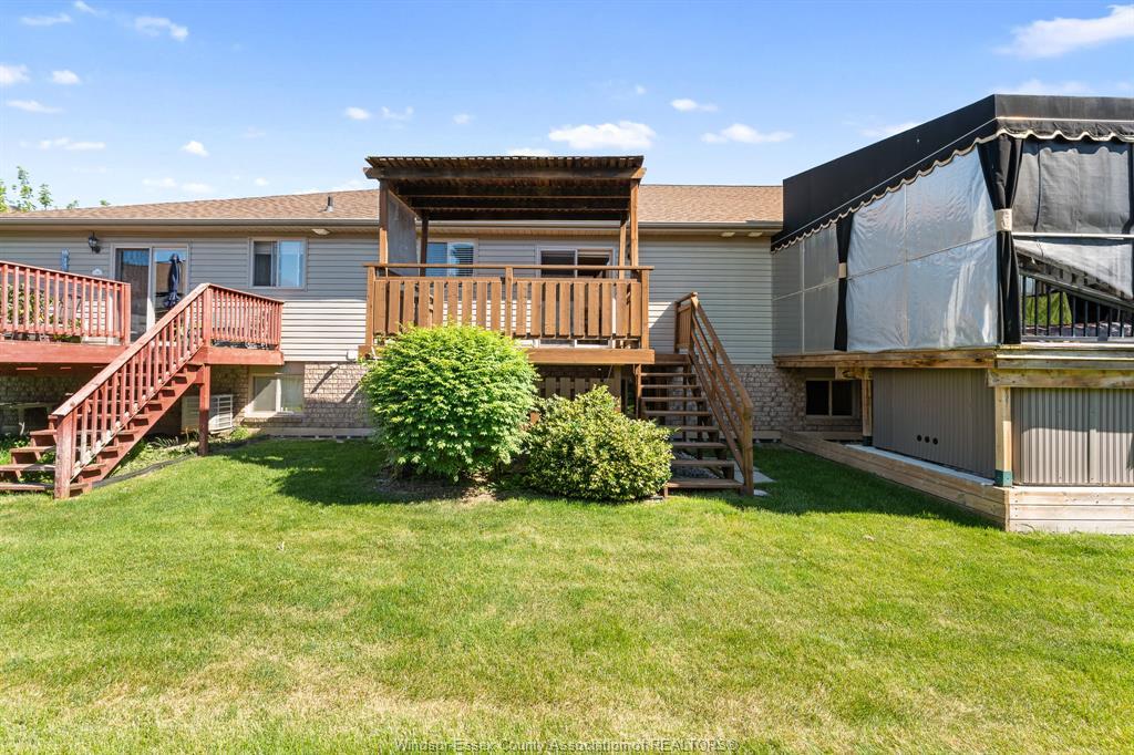11827 Boulder Crescent, Windsor, ON
