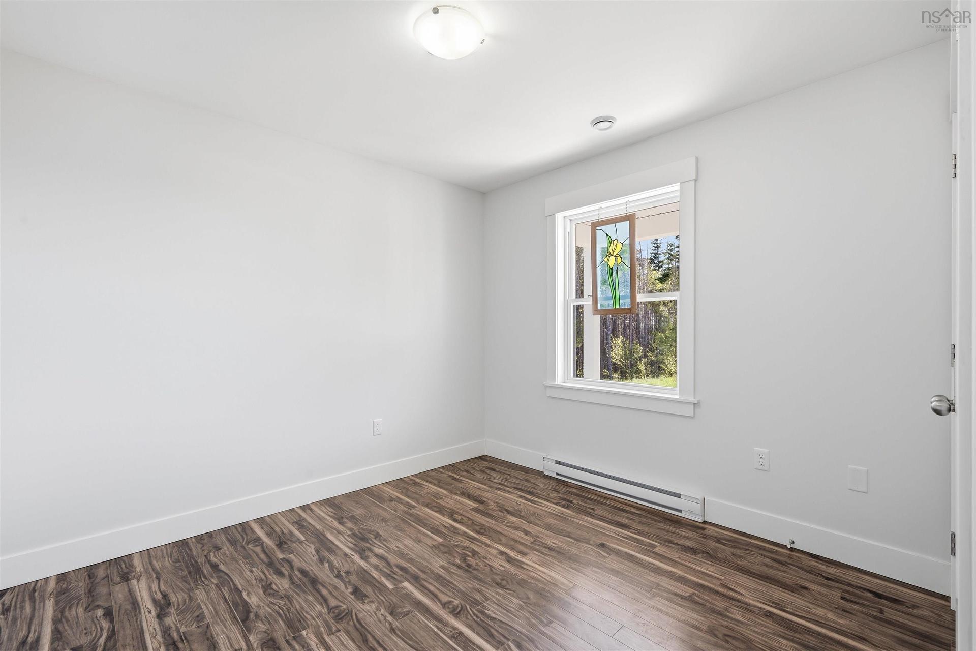 281 Heselton Drive, Ostrea Lake, NS - Indoor Photo Showing Other Room
