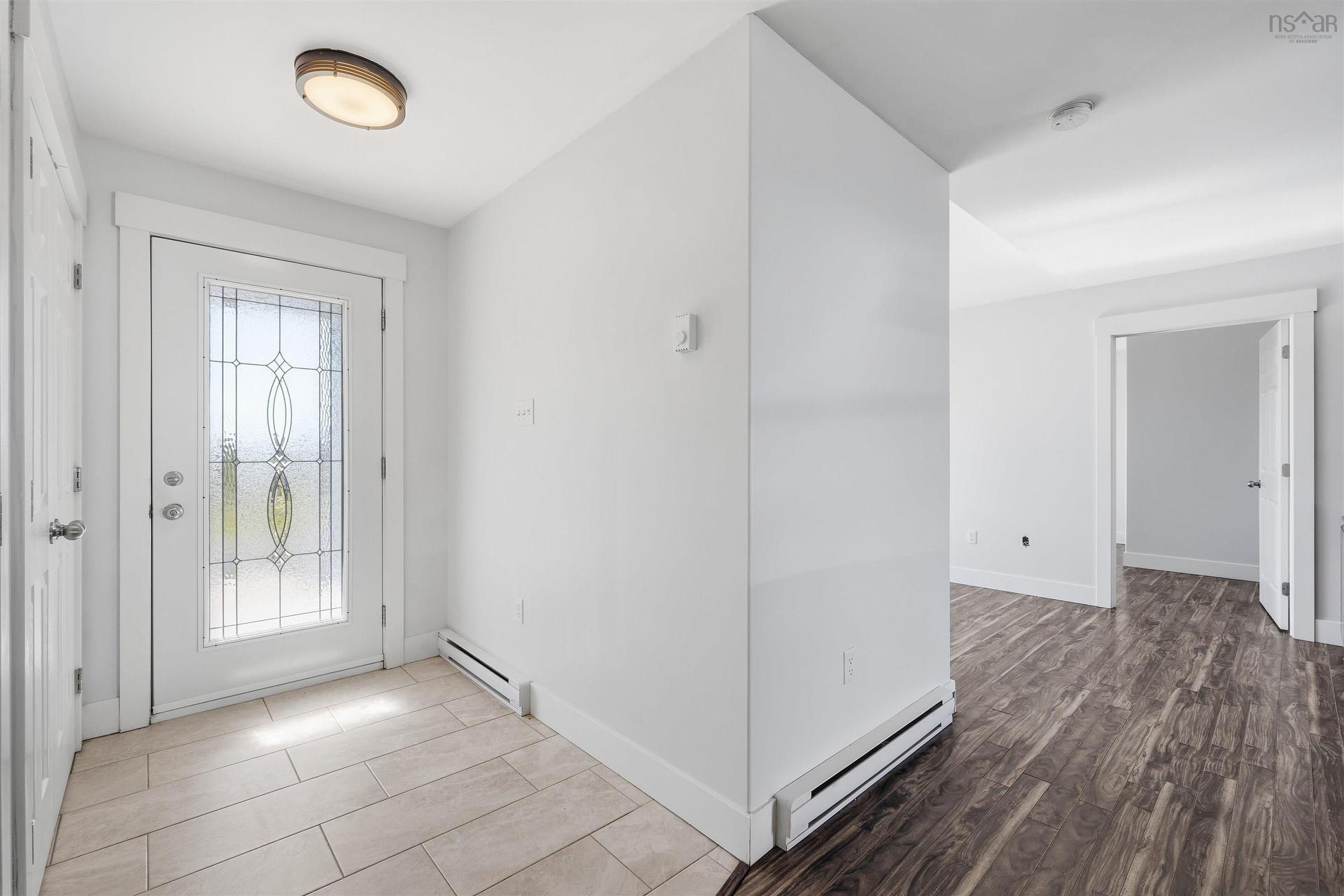 281 Heselton Drive, Ostrea Lake, NS - Indoor Photo Showing Other Room