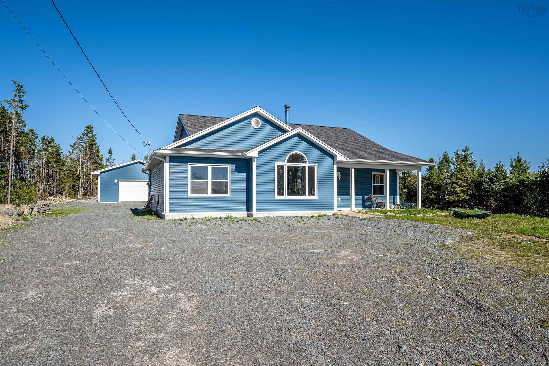 281 Heselton Drive, Ostrea Lake, NS - Outdoor