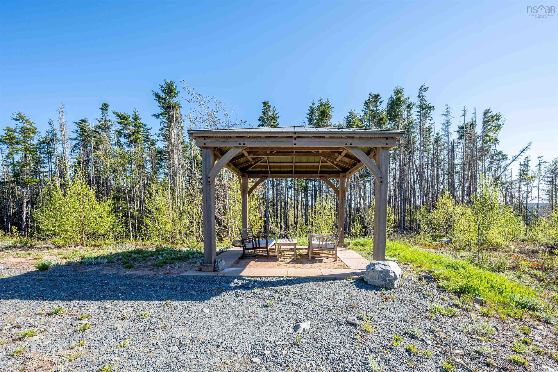 281 Heselton Drive, Ostrea Lake, NS - Outdoor