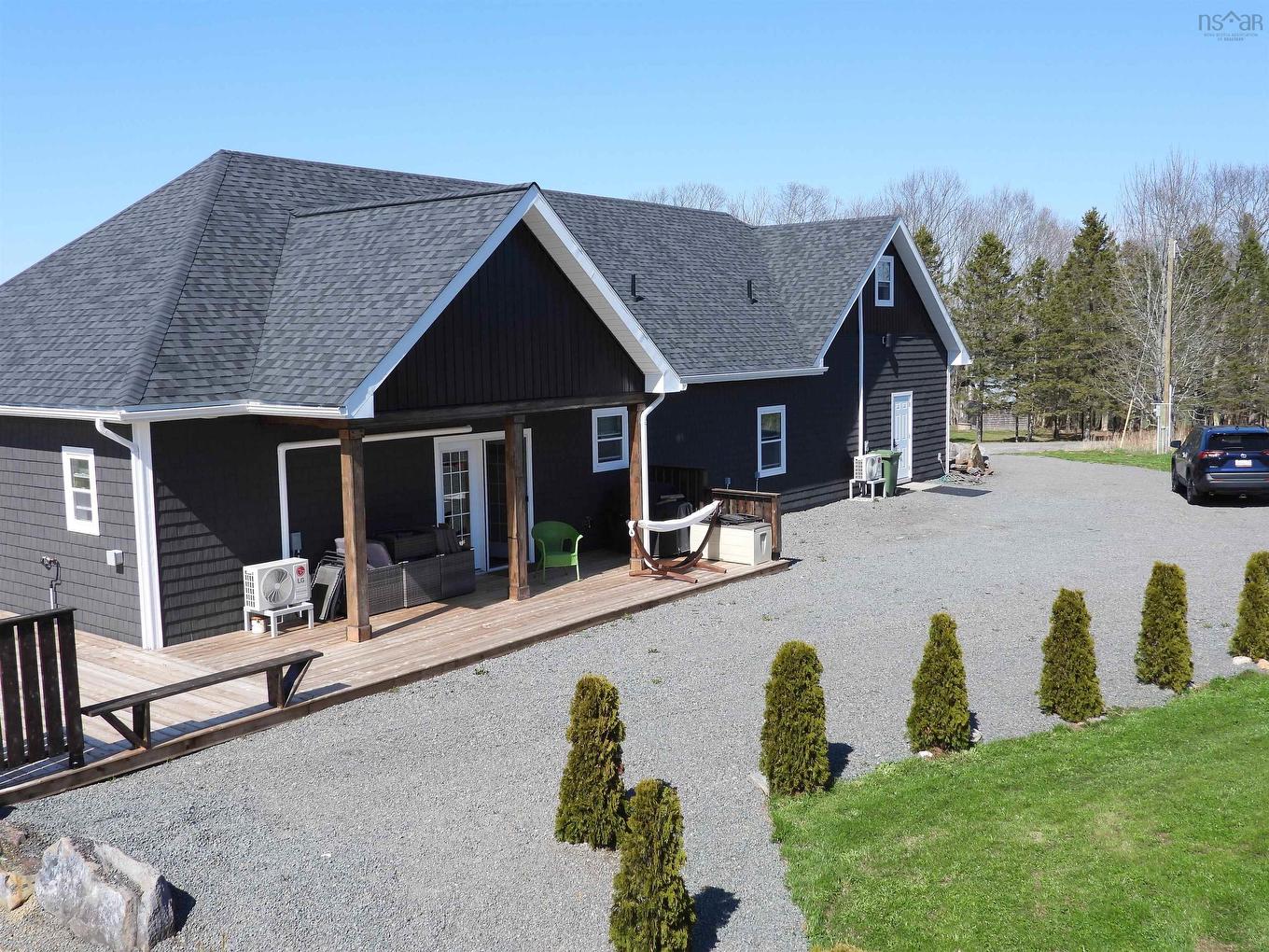 40 Old Oak Island Road, Lockhartville, NS