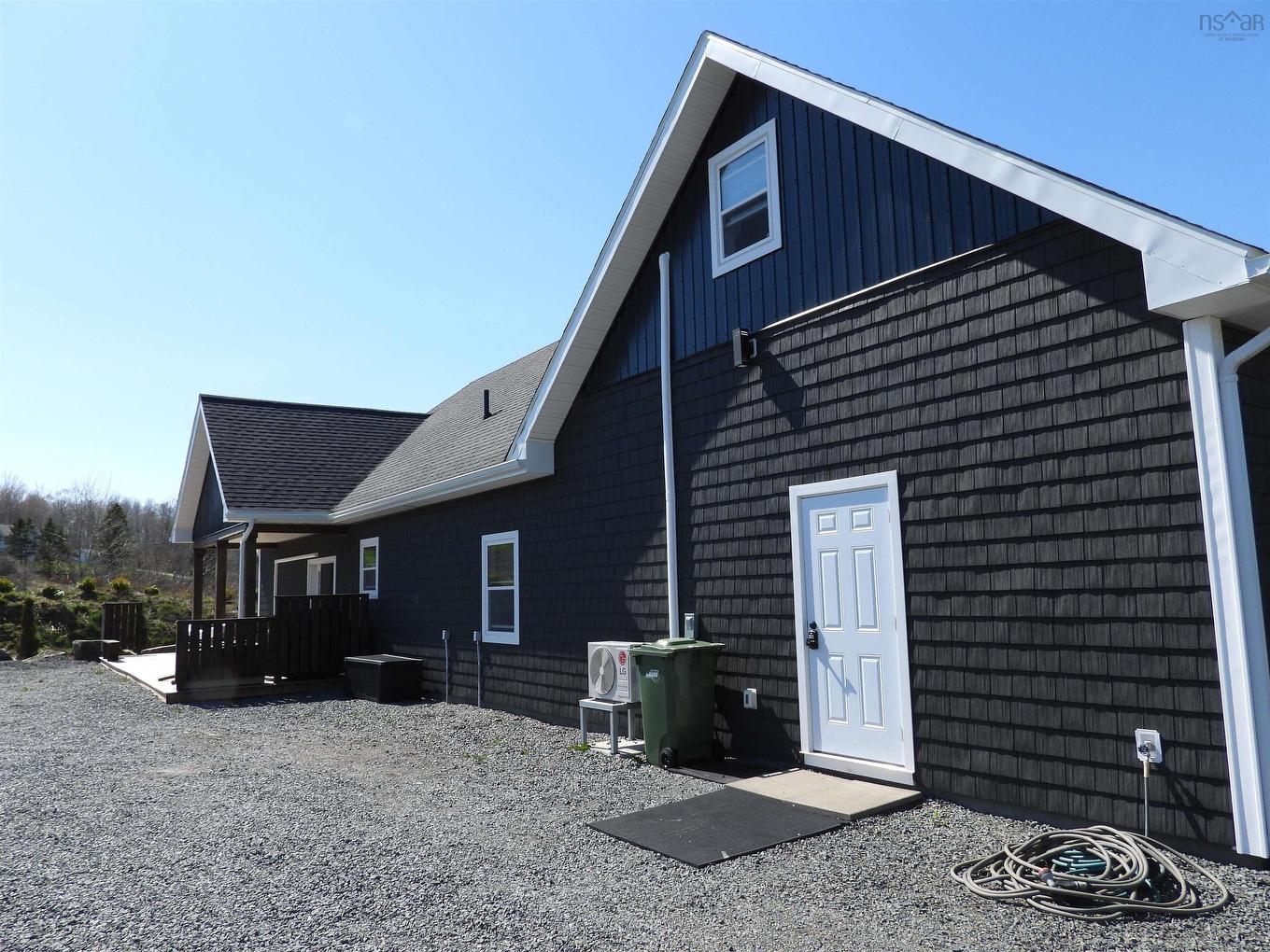 40 Old Oak Island Road, Lockhartville, NS