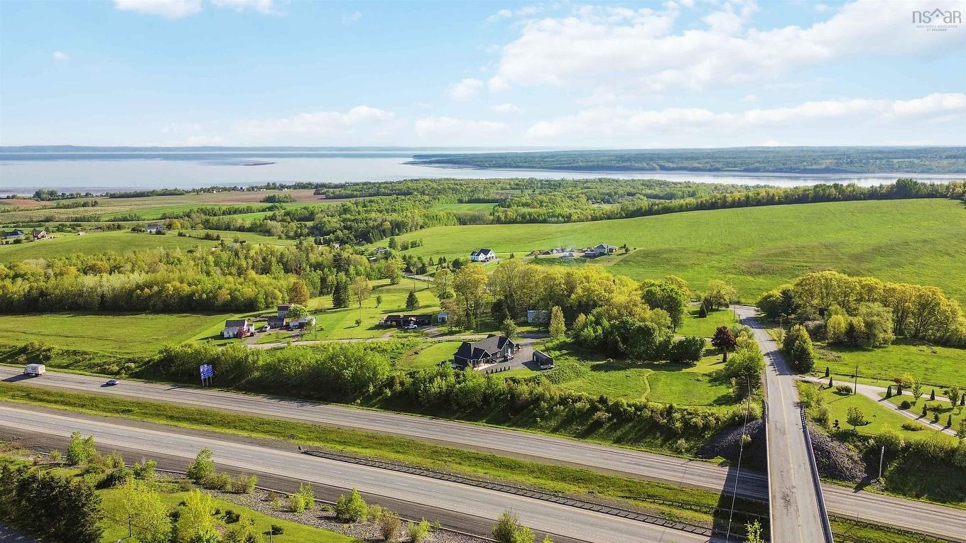 40 Old Oak Island Road, Lockhartville, NS