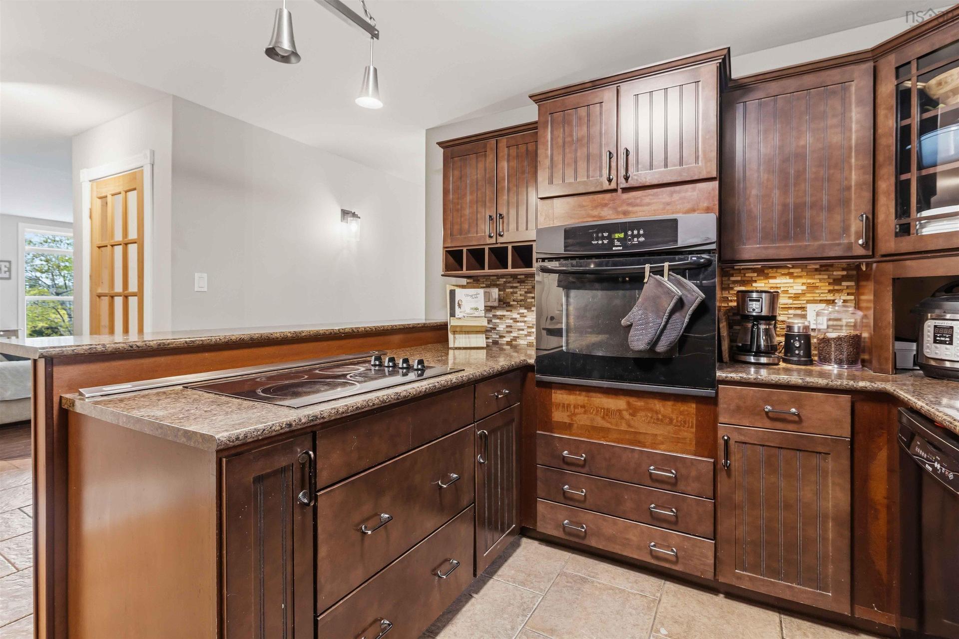 100 Clayton Drive, Hubbards, NS