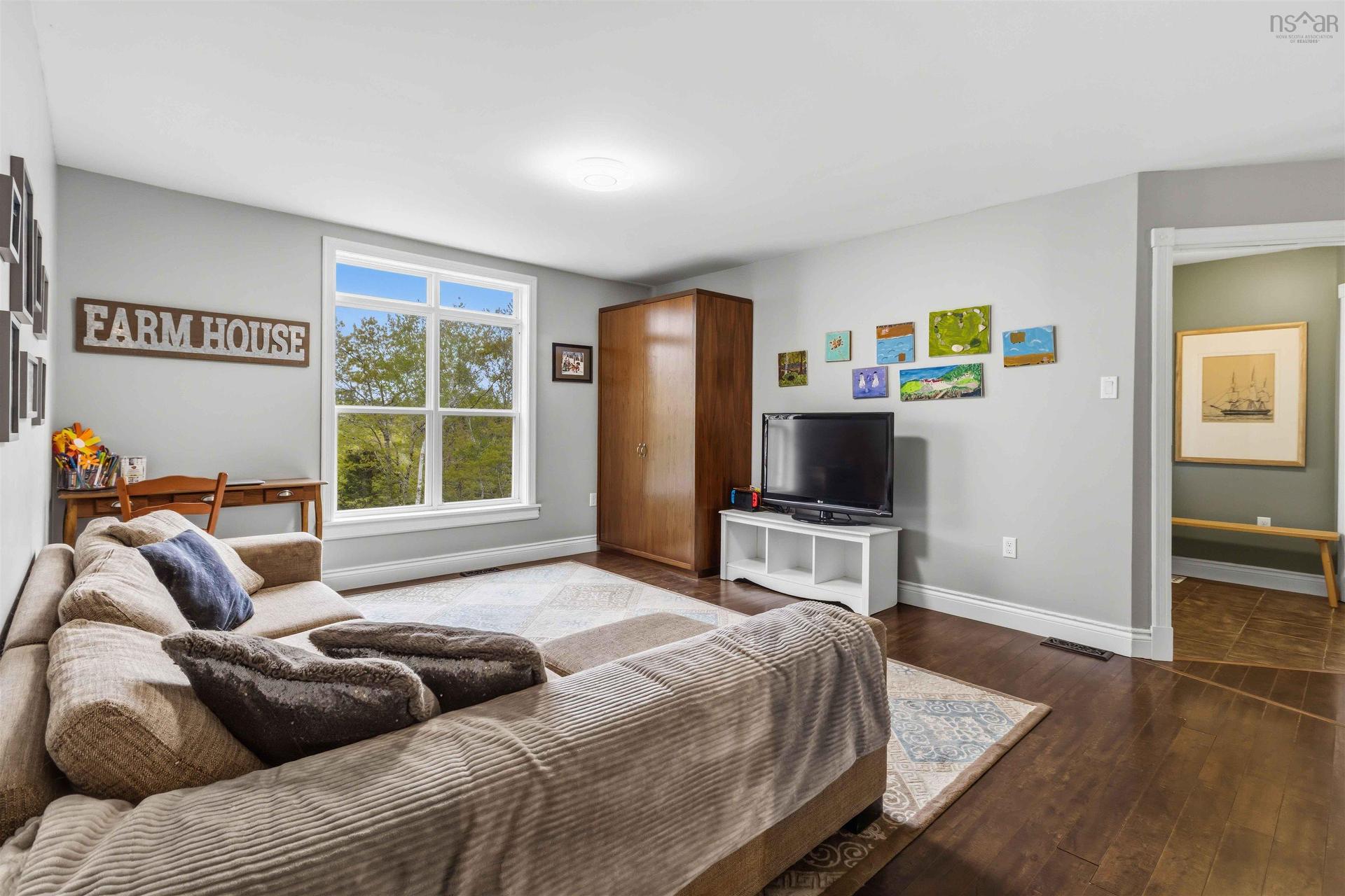 100 Clayton Drive, Hubbards, NS