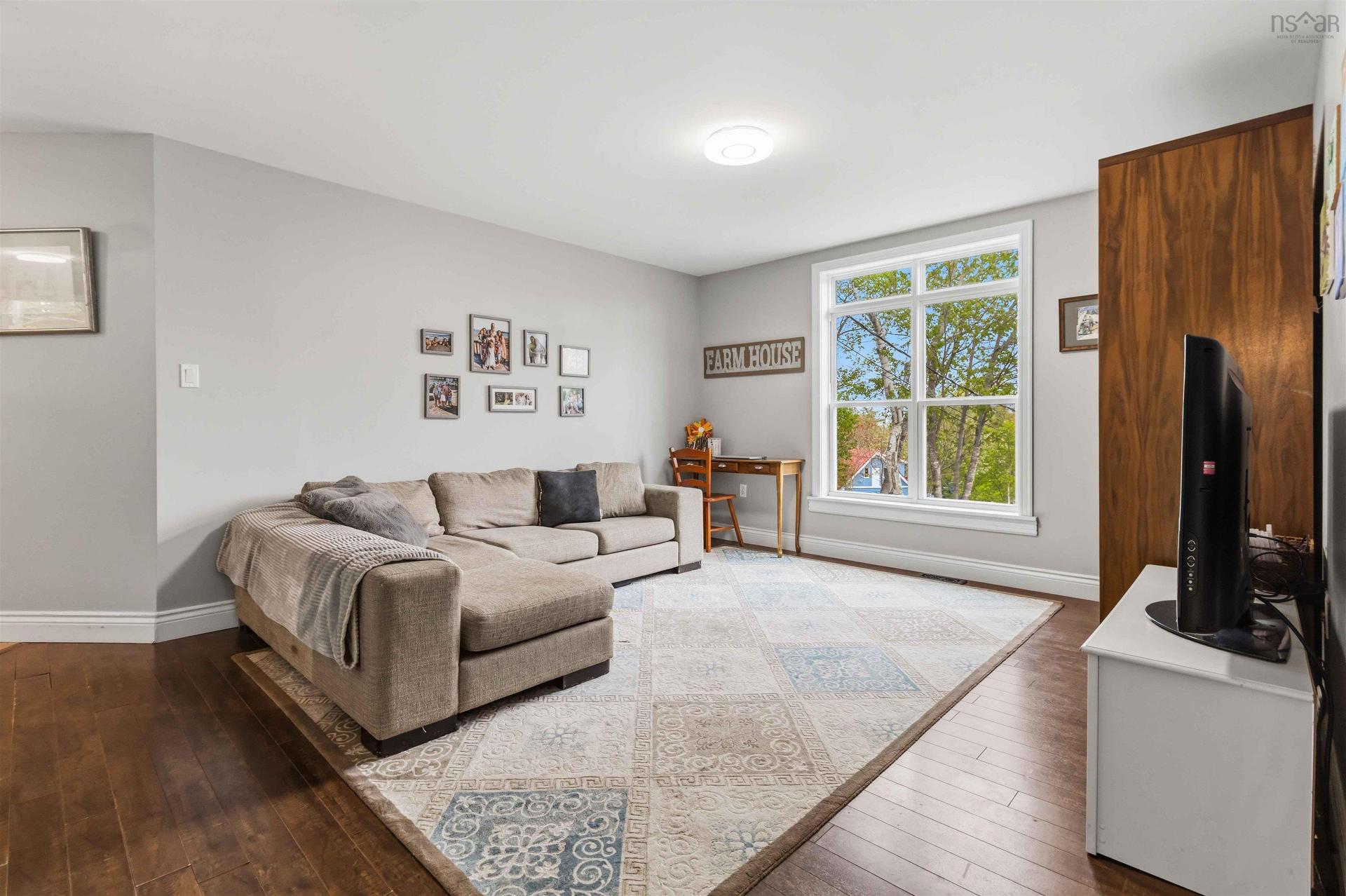 100 Clayton Drive, Hubbards, NS