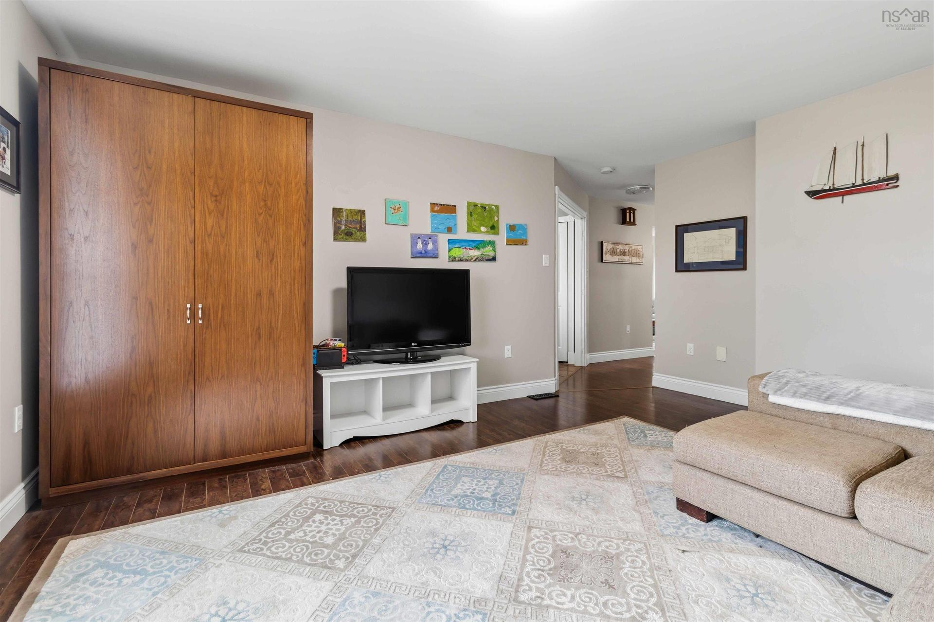 100 Clayton Drive, Hubbards, NS
