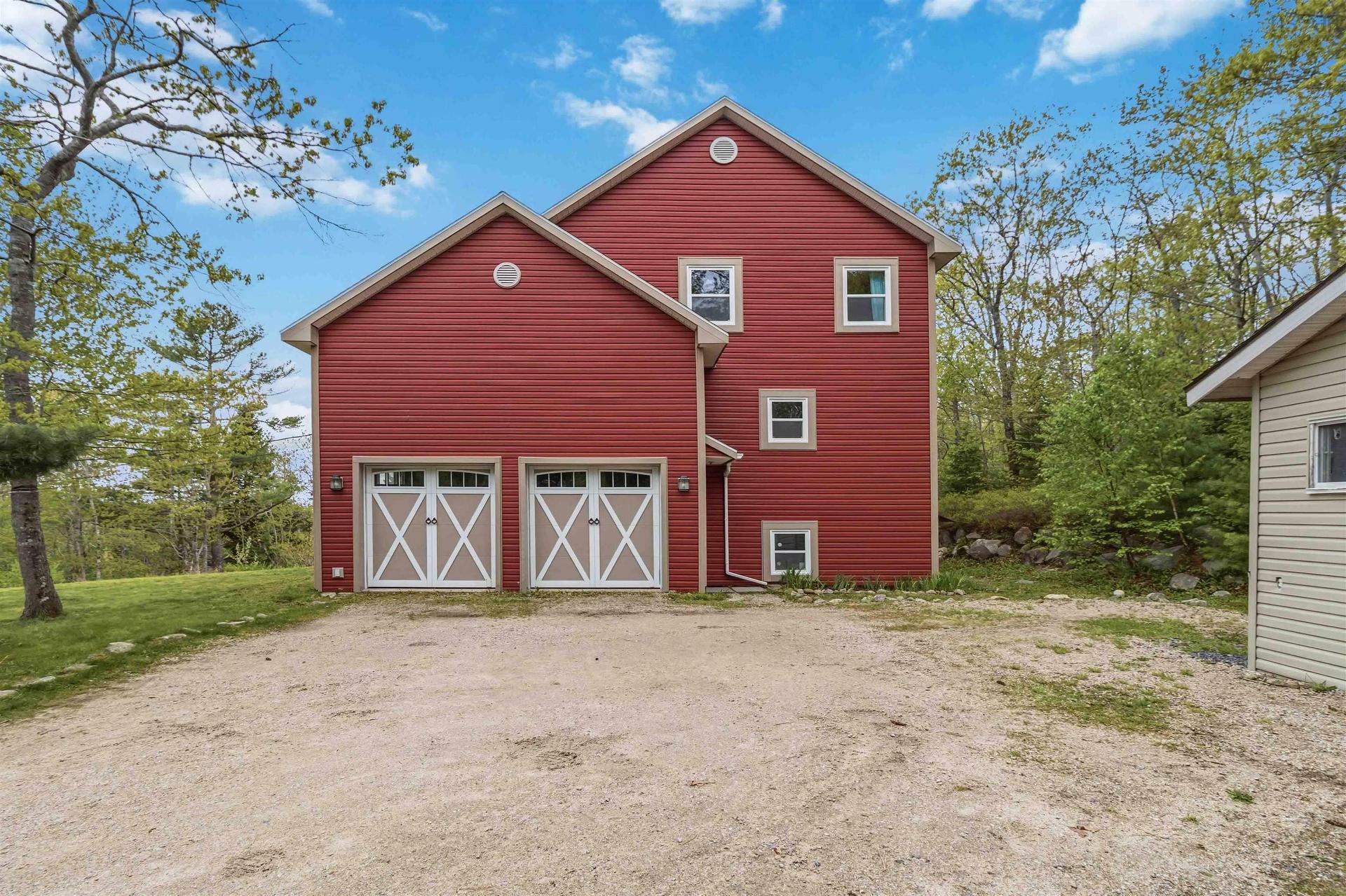 100 Clayton Drive, Hubbards, NS