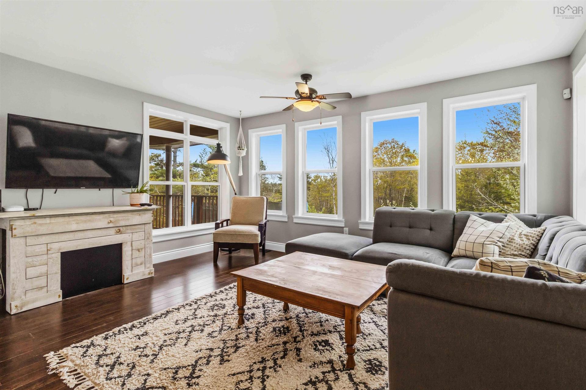 100 Clayton Drive, Hubbards, NS