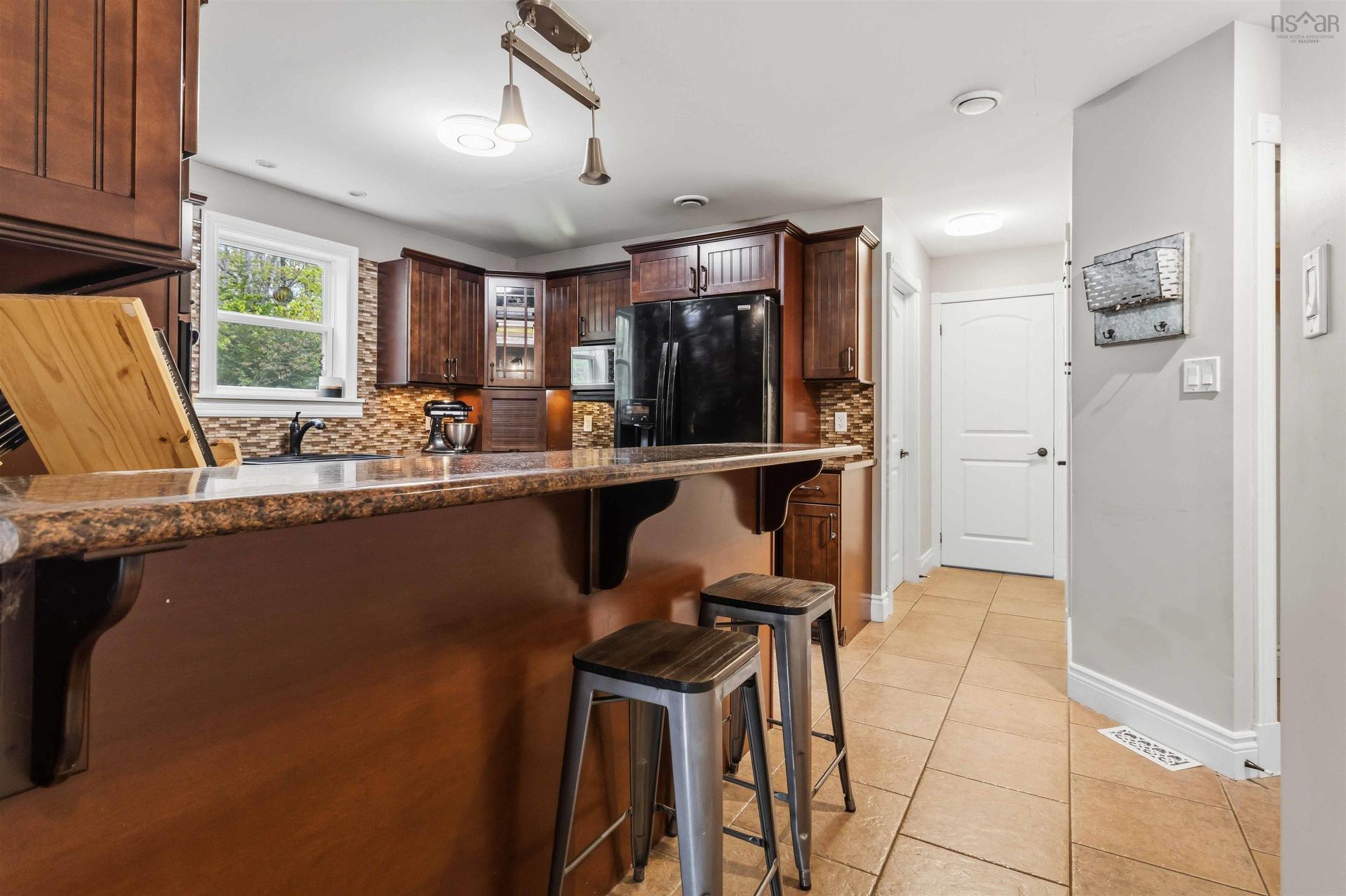 100 Clayton Drive, Hubbards, NS