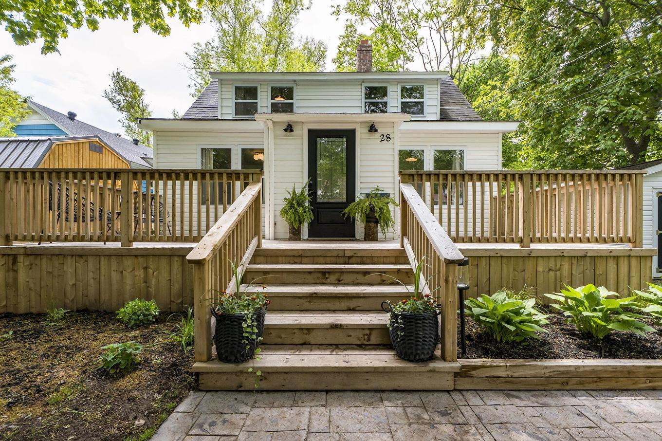 28 Crescent Avenue, Kentville, NS