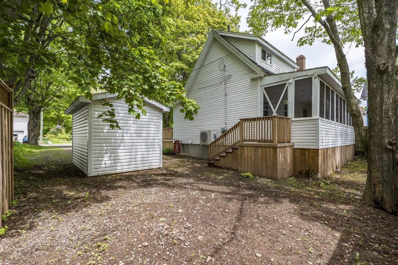 28 Crescent Avenue, Kentville, NS