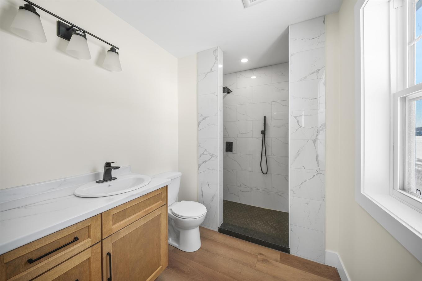 40883 Western Road Rte. 2, Alma, PE