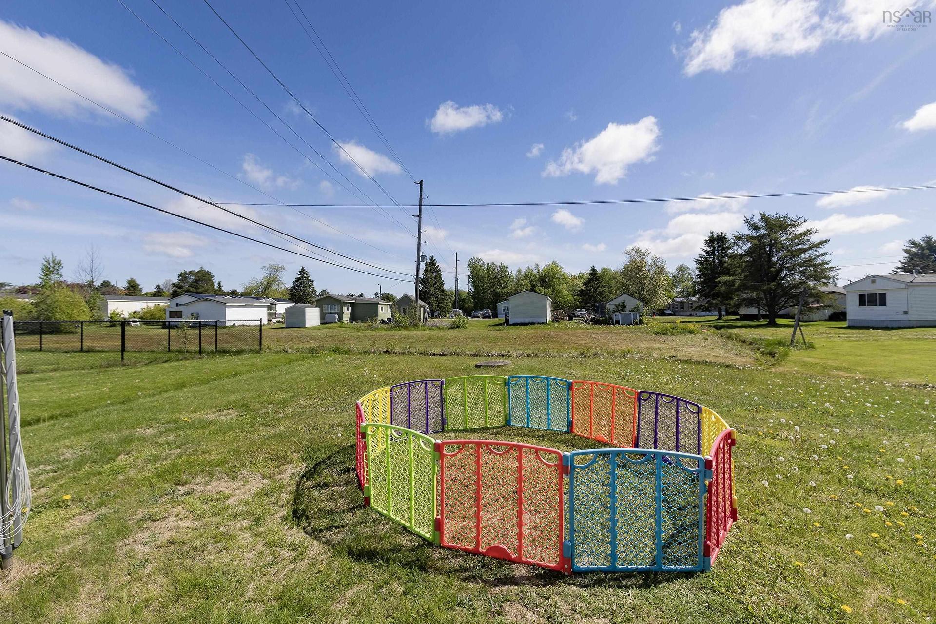 16 Lorne Crescent, Amherst, NS