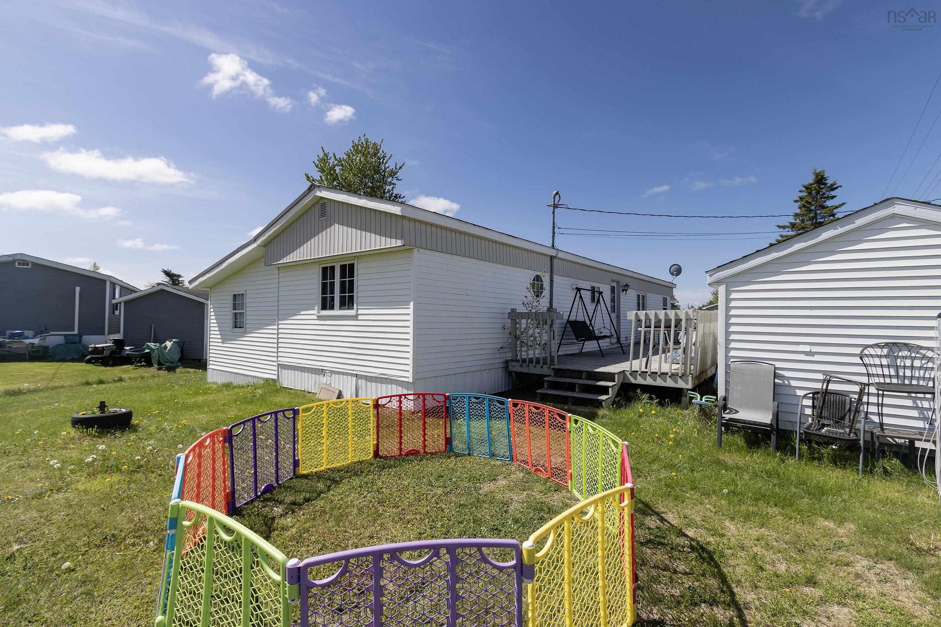 16 Lorne Crescent, Amherst, NS
