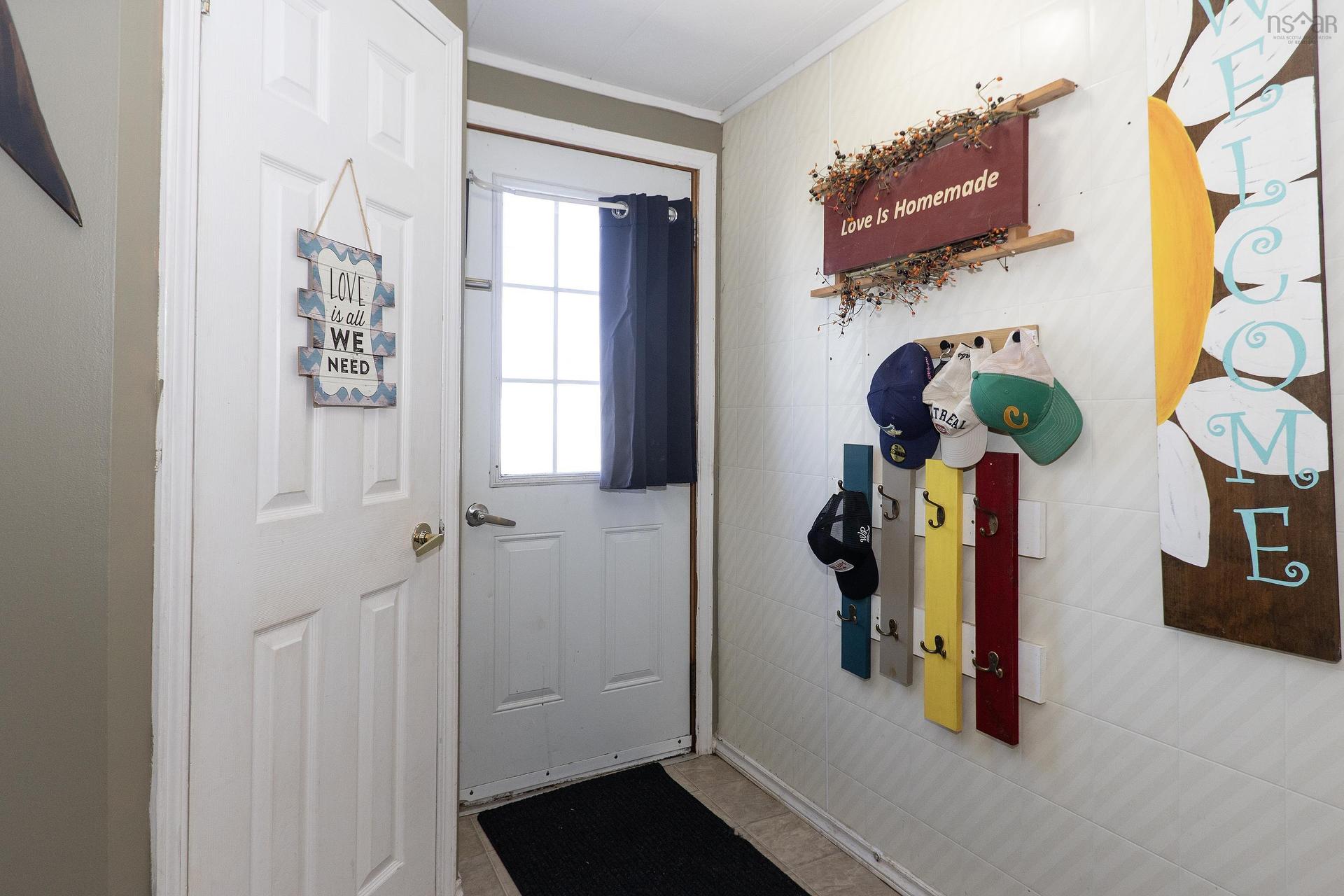 16 Lorne Crescent, Amherst, NS